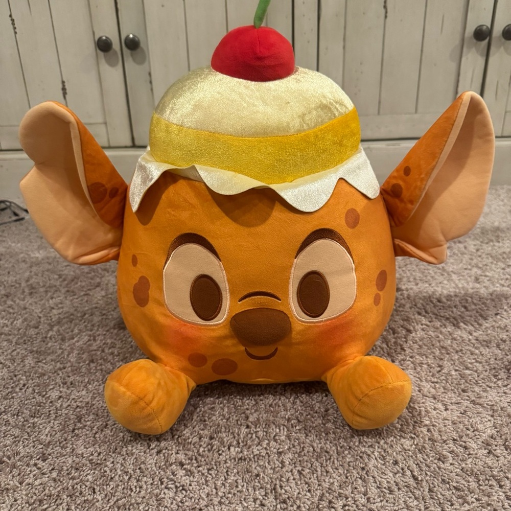Disney Stitch Pineapple Upside-Down Cake 
From Disneyworld